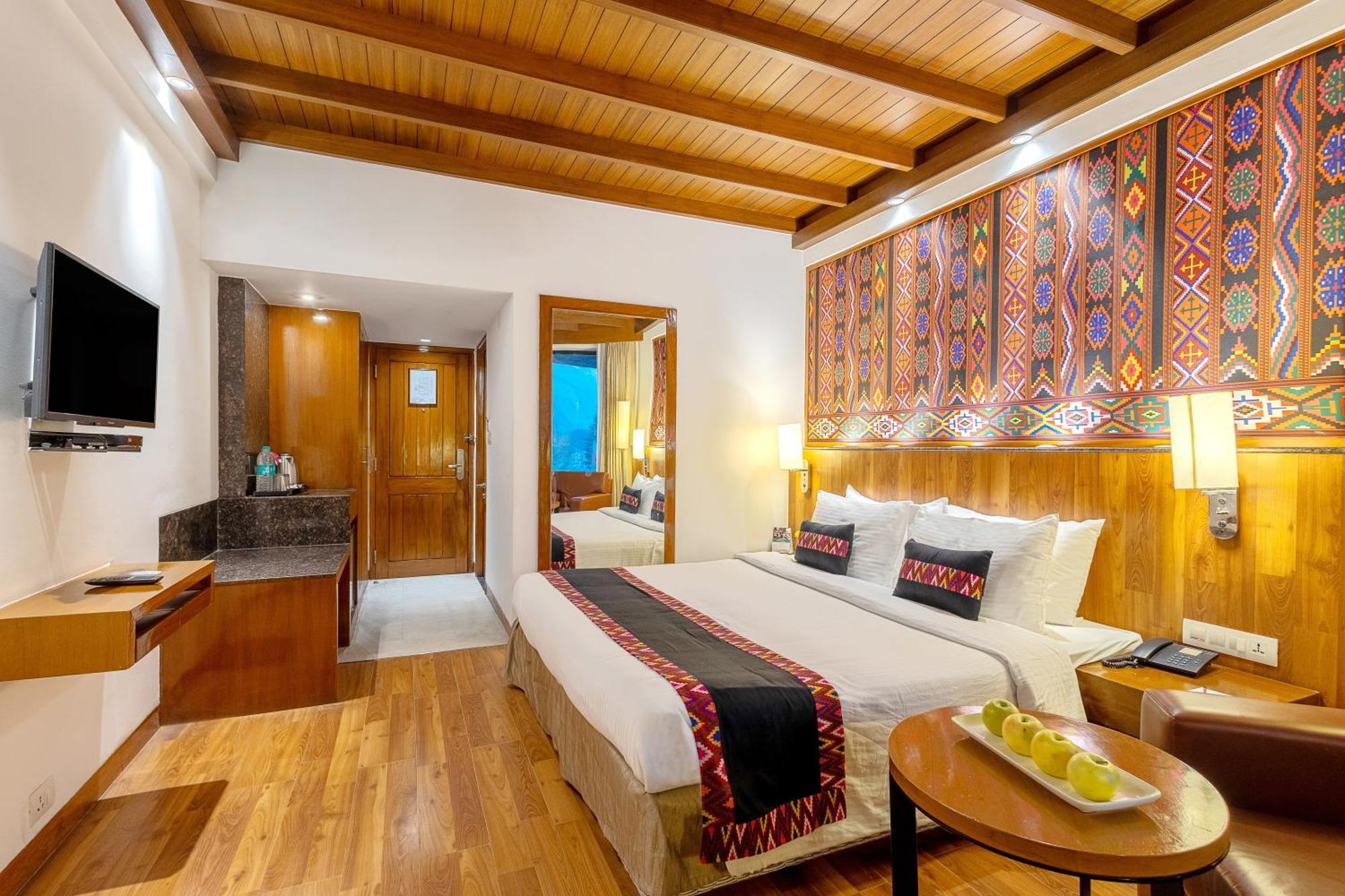 Sterling Manali Hotel Exterior photo