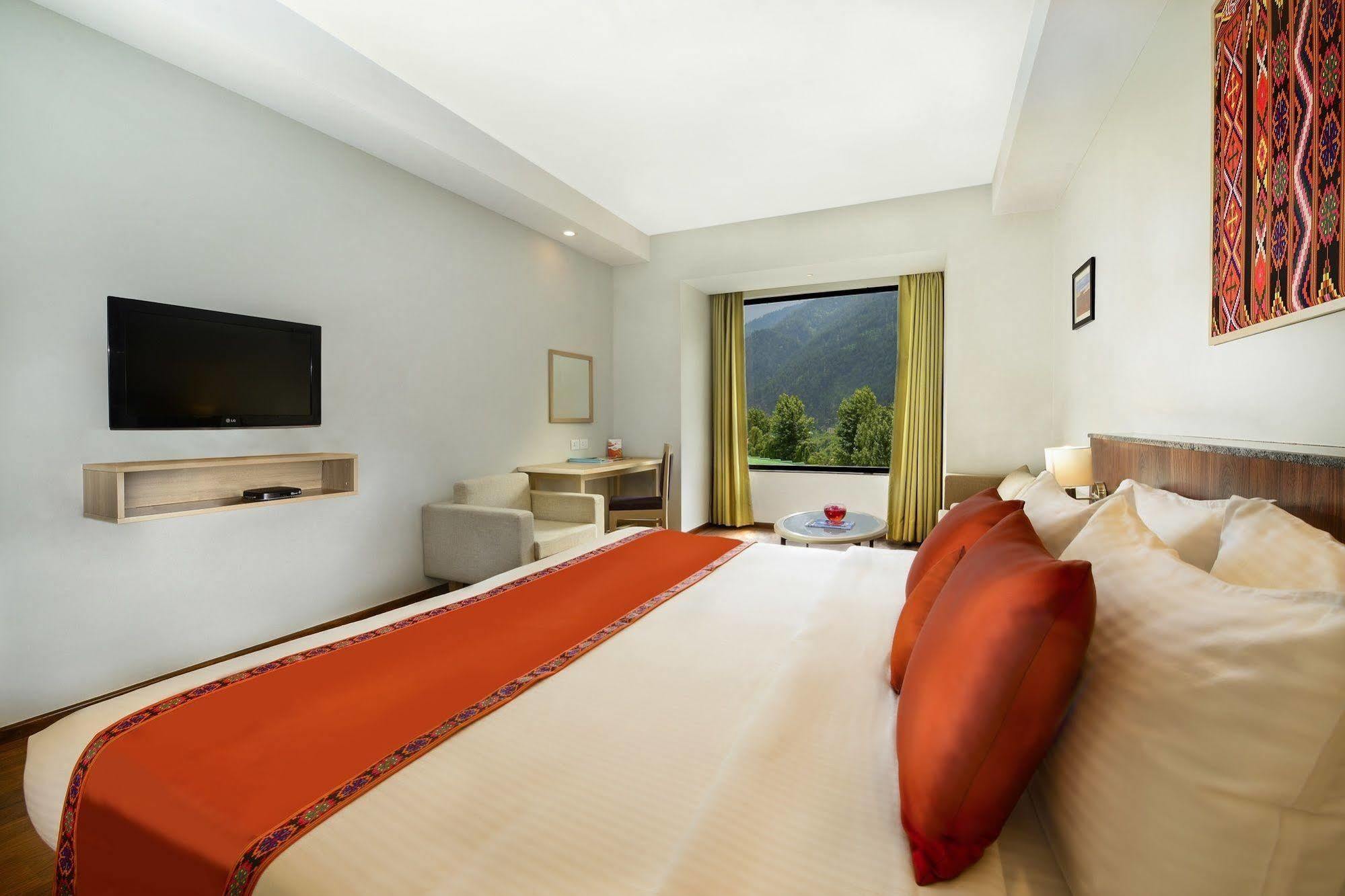 Sterling Manali Hotel Exterior photo